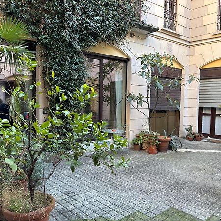 Apartament Luxury Loft Near Duomo And Garage Mediolan Zewnętrze zdjęcie